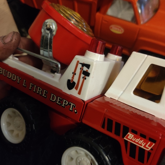Various Collectable steel vehicles. - Picture 4 of 16